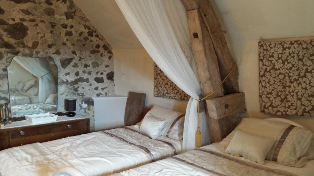 Le Petit Savriere B&B Tronget Exterior photo