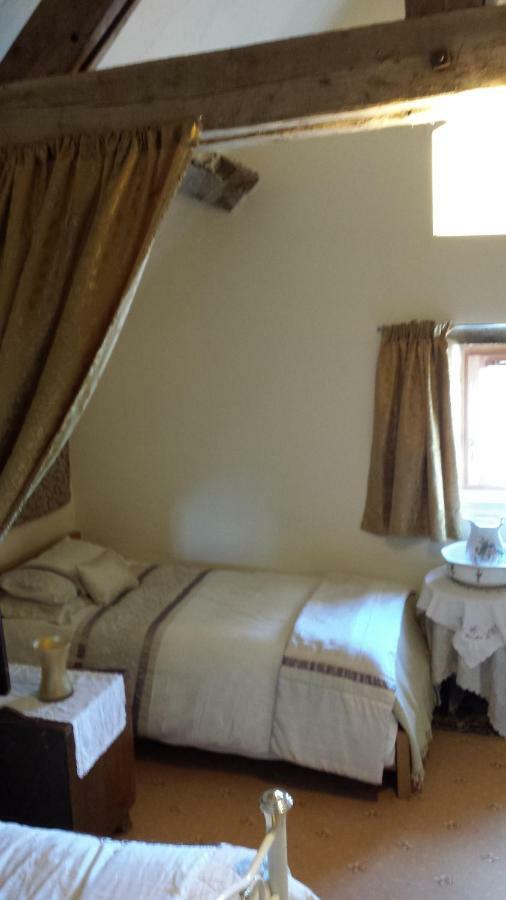 Le Petit Savriere B&B Tronget Exterior photo