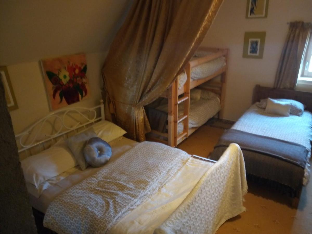 Le Petit Savriere B&B Tronget Exterior photo